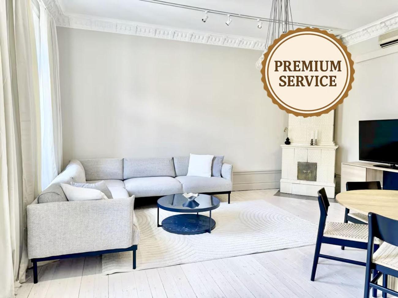 Laegenhet Med Fantastiskt Laege Appartement Stockholm Buitenkant foto